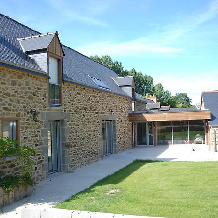 ホテル La Ferme Du Chauchix ランバル エクステリア 写真