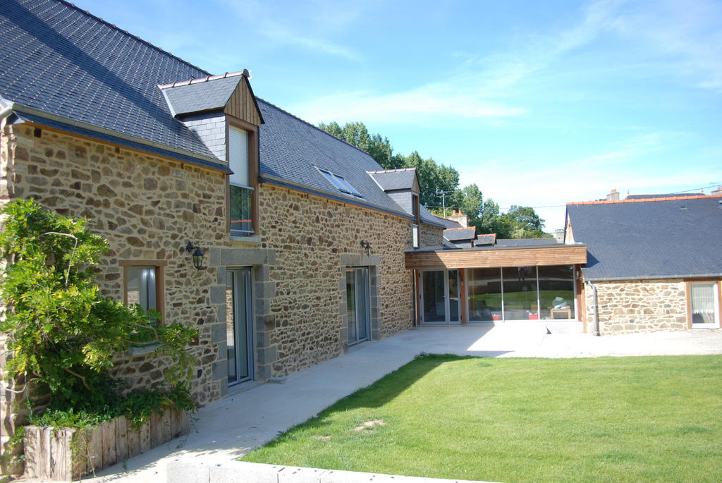 ホテル La Ferme Du Chauchix ランバル エクステリア 写真