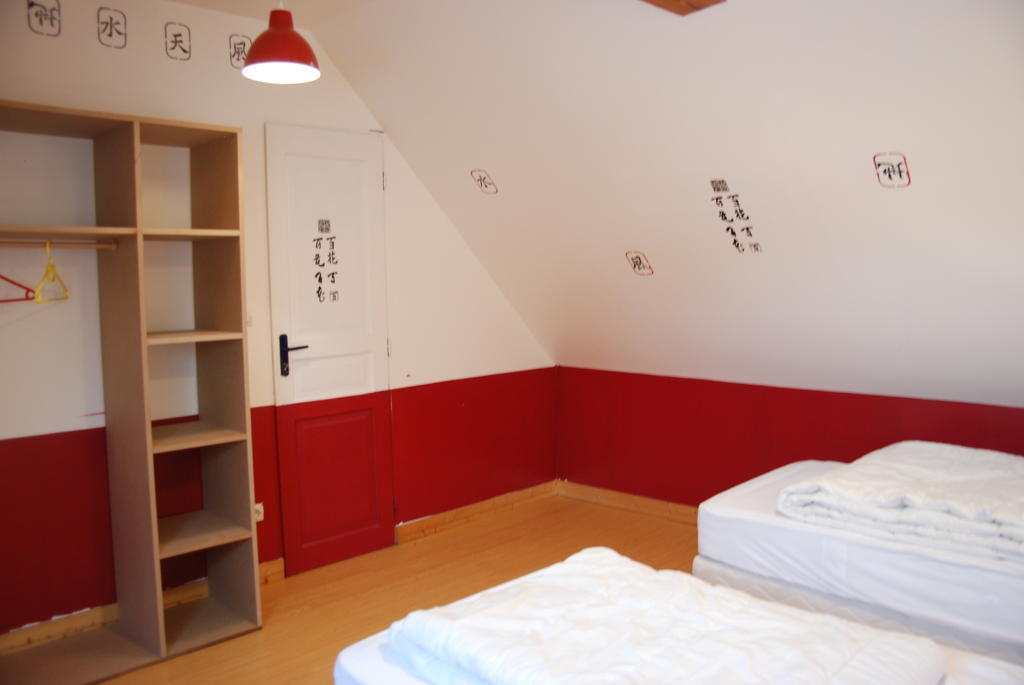 ホテル La Ferme Du Chauchix ランバル 部屋 写真